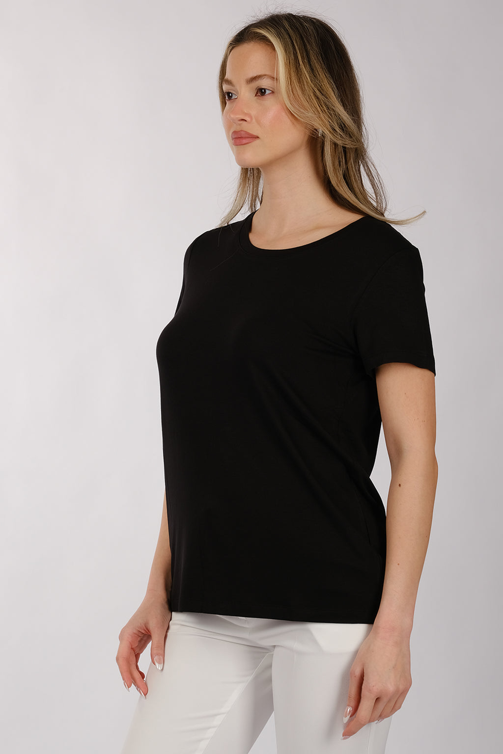 Daido Kadın Oversize T-Shirt - Kısa Kol Yuvarlak Yaka Minimalist Günlük
