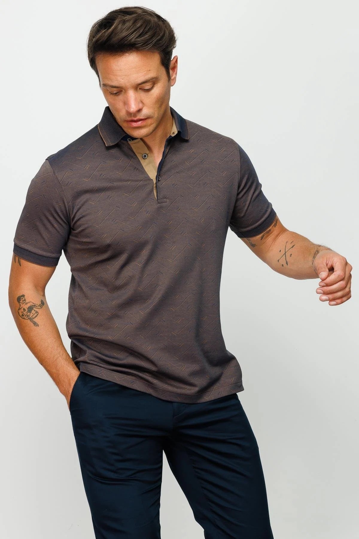 Desen Erkek Polo Yaka T-Shirt - Minimalist & Rahat Translation missing: ar.content.product_image_main