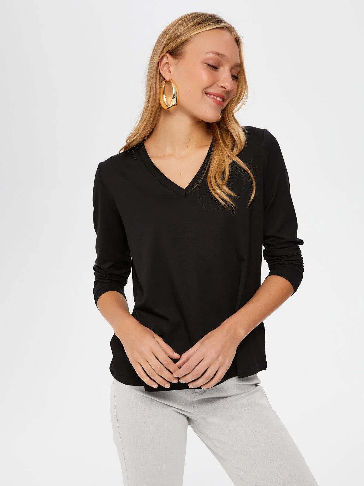 Faik Sönmez Kadın Oversize V Yaka Uzun Kol Minimalist T-Shirt