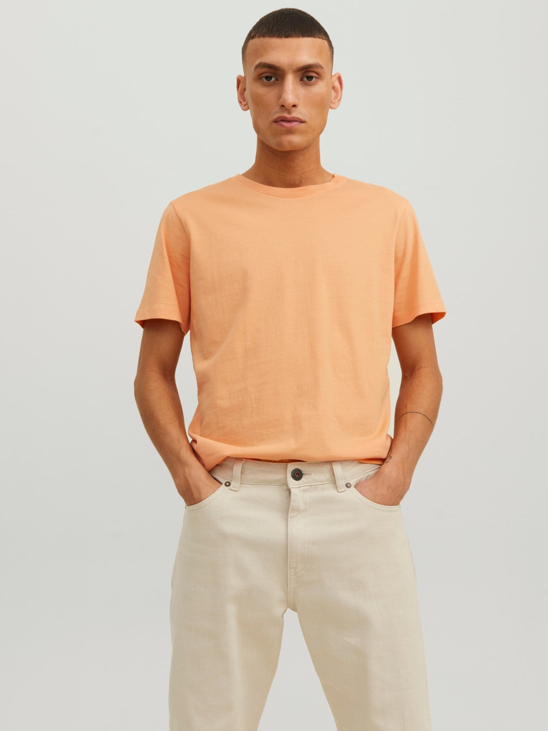 Jack&Jones Oversize Erkek T-Shirt - Minimalist Stil, Günlük Kullanım Translation missing: ar.content.product_image_main