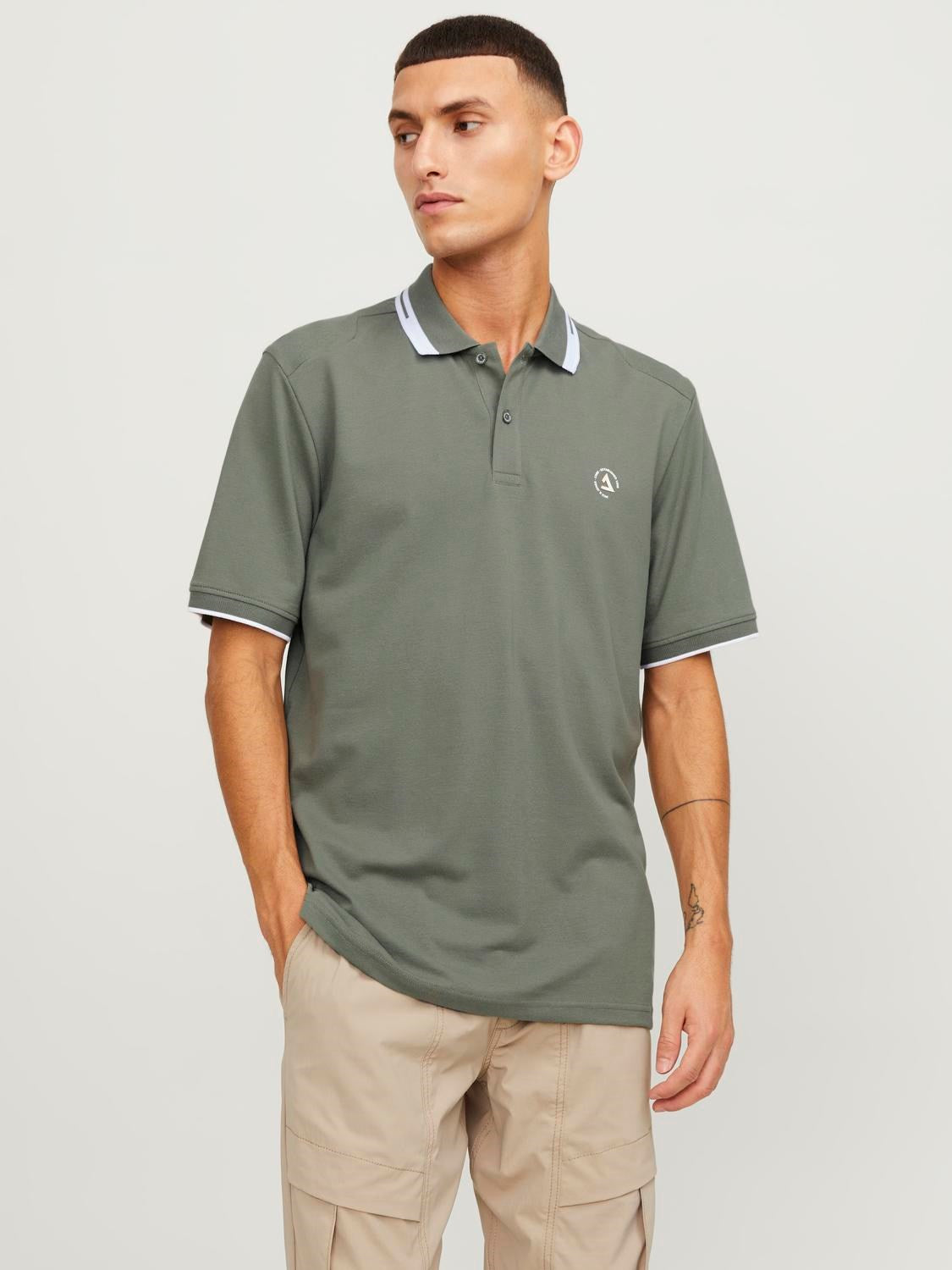 Jack&Jones Minimalist Polo Yaka Kısa Kol Erkek Tişört - Günlük Stil İkincil görsel