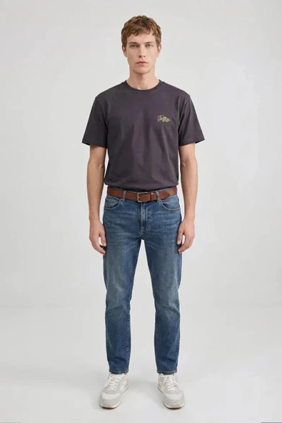 T-Shirt Lee Translation missing: ar.content.product_image_main