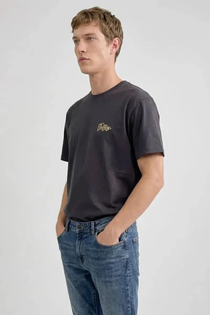 T-Shirt Lee