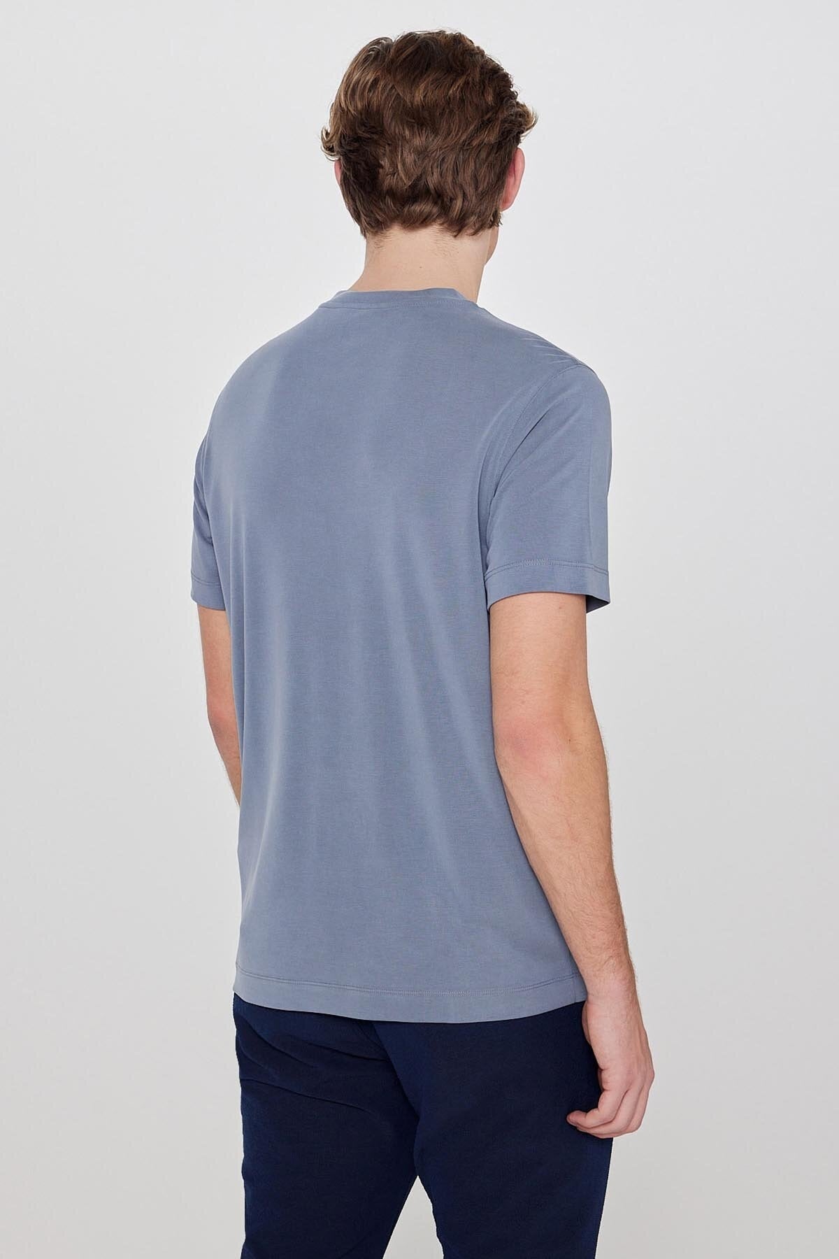T-Shirt Lee Translation missing: ar.content.product_image_main