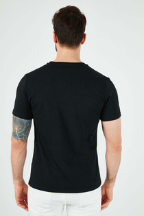 Levi's Erkek Kısa Kol Yuvarlak Yaka Regular Fit Minimalist T-Shirt