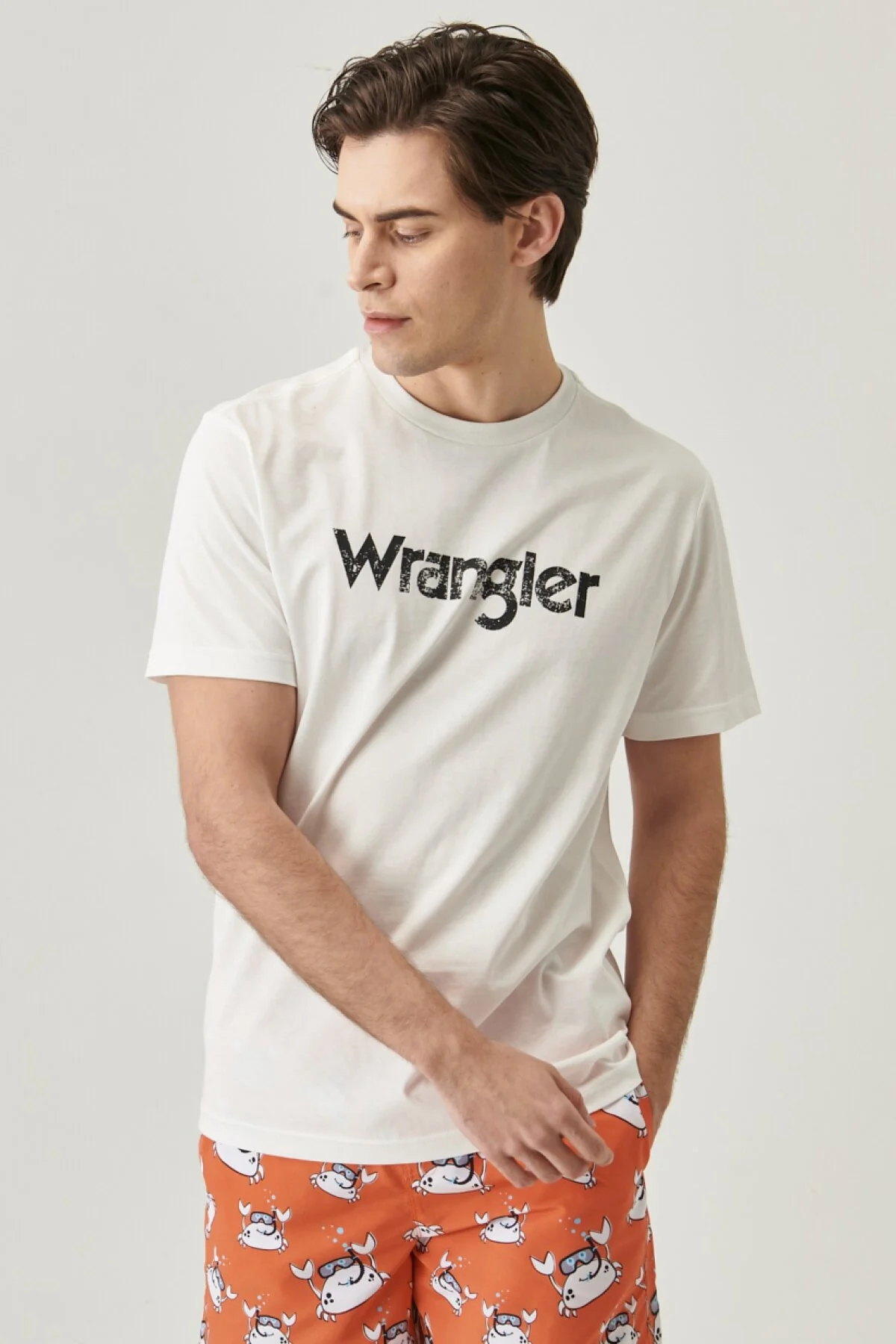 Wrangler Erkek T-Shirt W211922102 Translation missing: tr.content.product_image_secondary