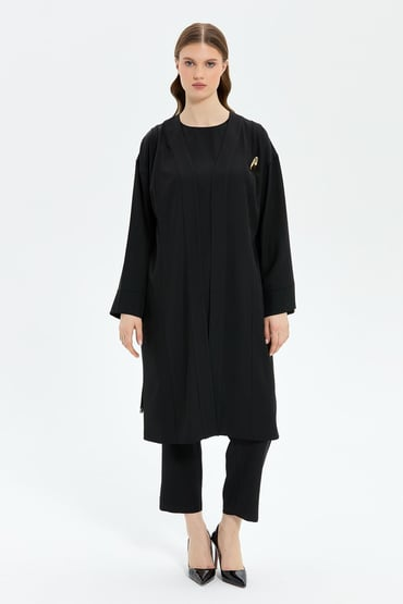 طقم موسيما غوبسي بتفاصيل شرابة على الظهر