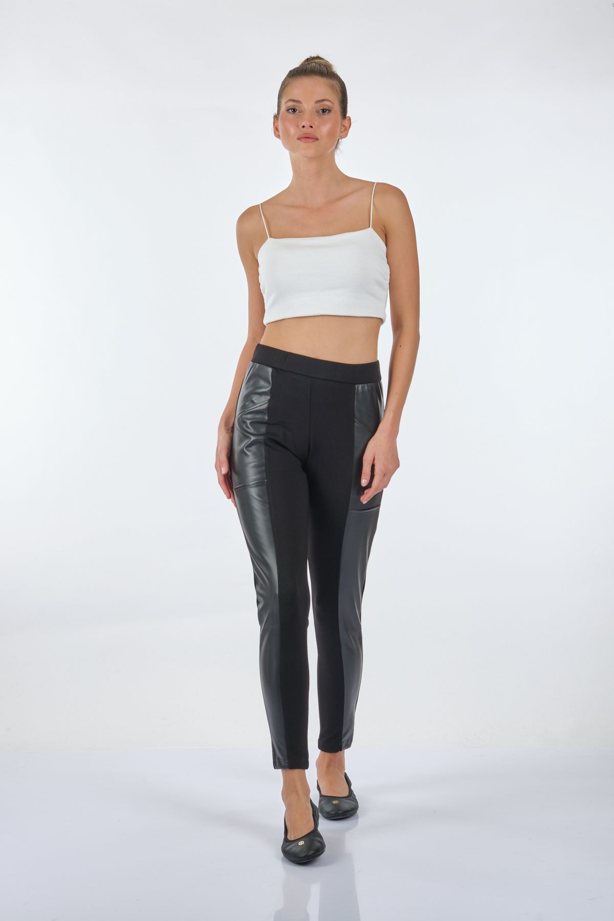 Vedi Minimalist Deri Detaylı Slim Fit Kadın Tayt - Günlük Stil