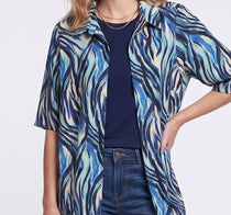 Tolga Saraçoğlu Kadın Bluz - Minimalist Zebra Desenli 3/4 Kol Oversize