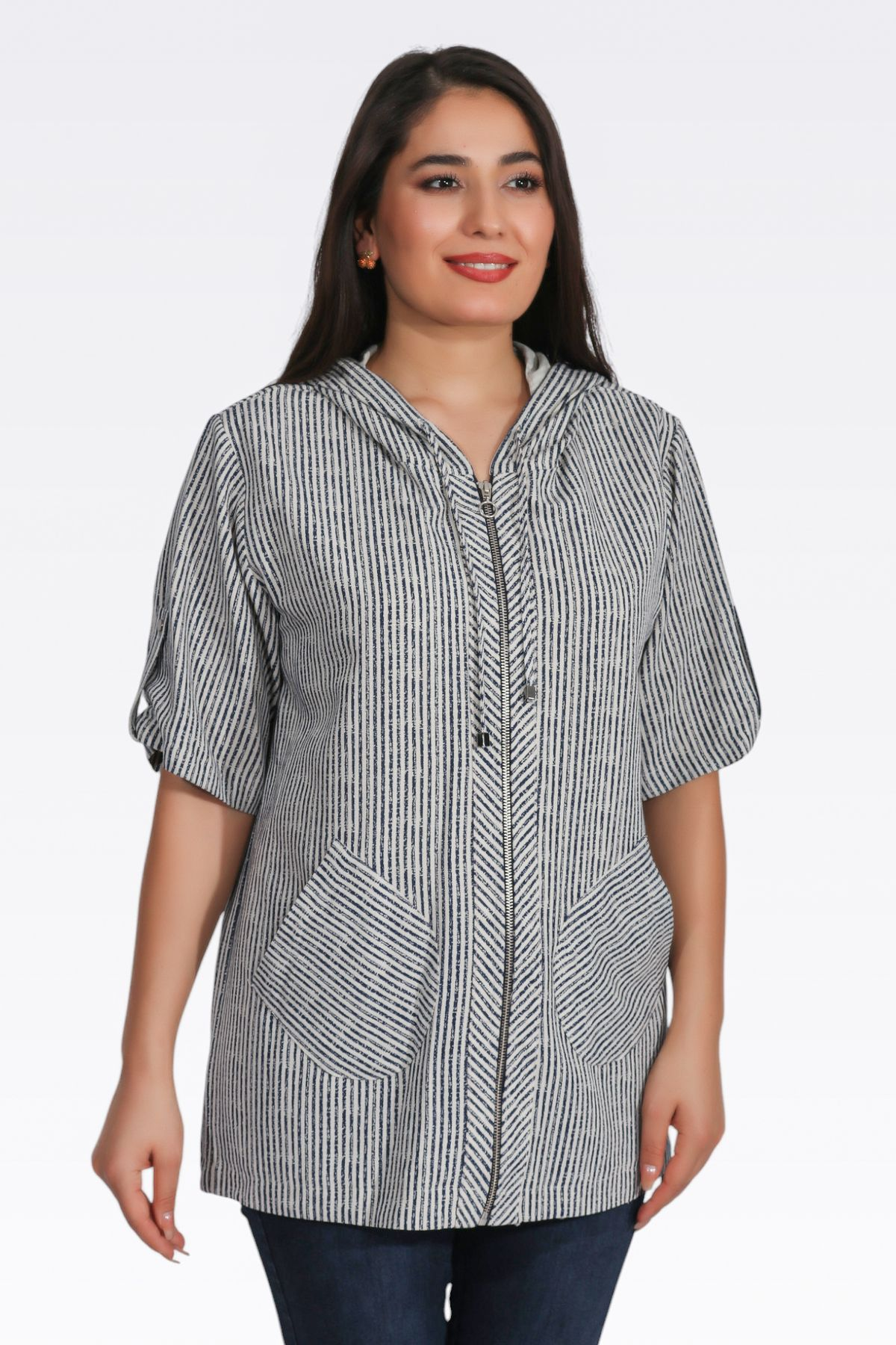 Tolga Saraçoğlu Oversize Kapüşonlu Midi Kadın Ceket - Günlük Şıklık Translation missing: ar.content.product_image_secondary