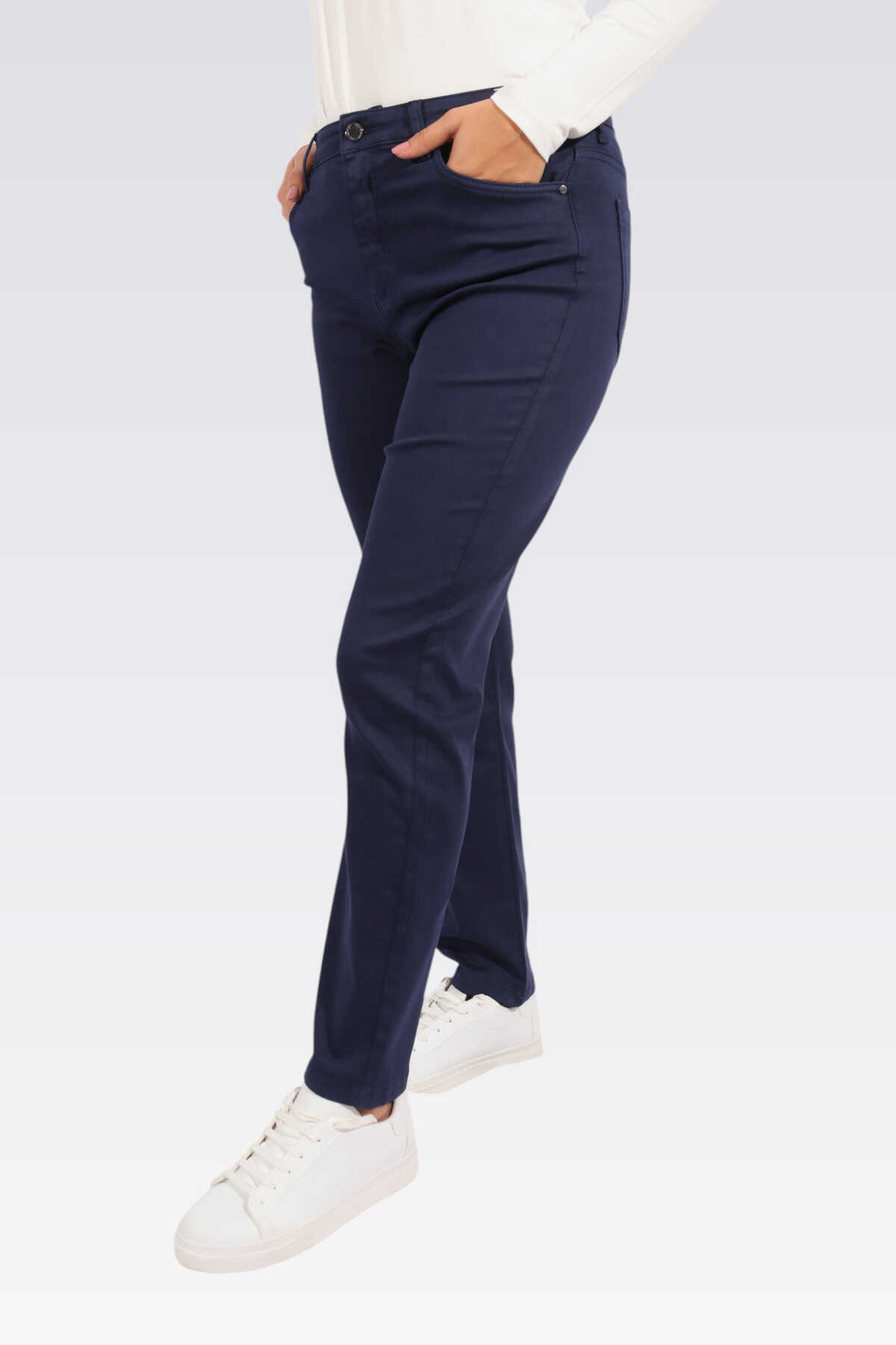 Tolga Saraçoğlu Minimalist Yüksek Bel Regular Fit Kadın Pantolon - Günlük Translation missing: ar.content.product_image_secondary