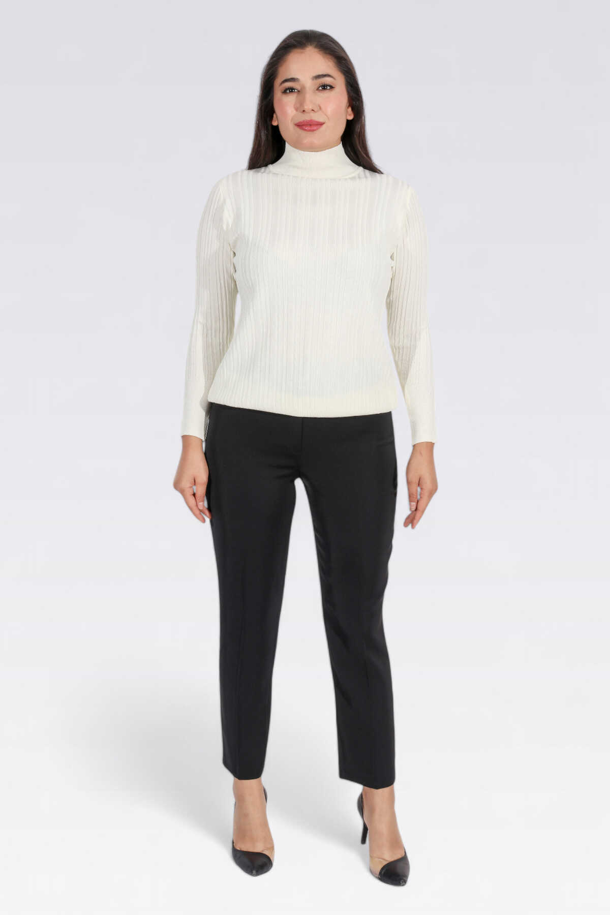 Tolga Saraçoğlu Minimalist Midi Kadın Pantolon - Şık & Rahat Translation missing: ar.content.product_image_main