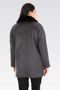 Tolga Saraçoğlu Oversize Midi Kaban - Minimalist Tasarım