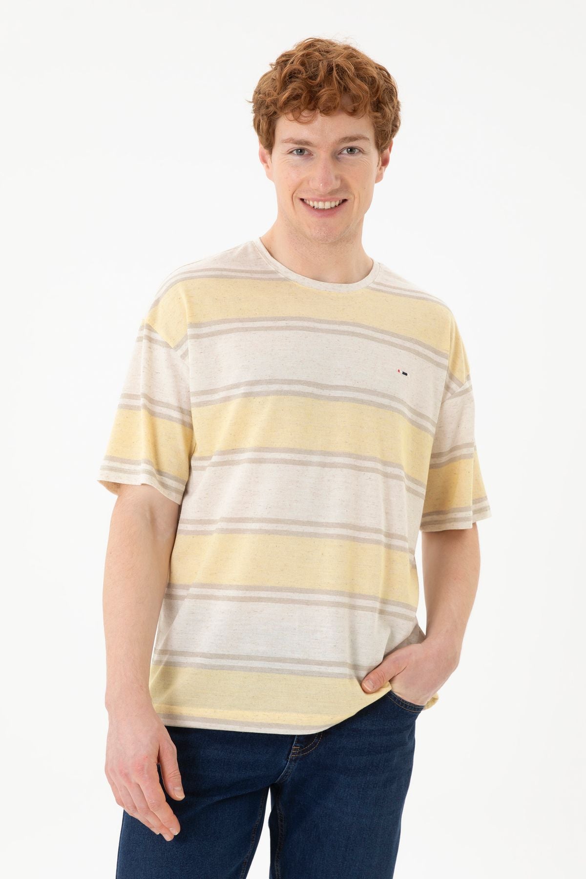 U.S. Polo Assn. Oversize Çizgili Erkek T-Shirt - Rahat ve Şık Translation missing: tr.content.product_image_main