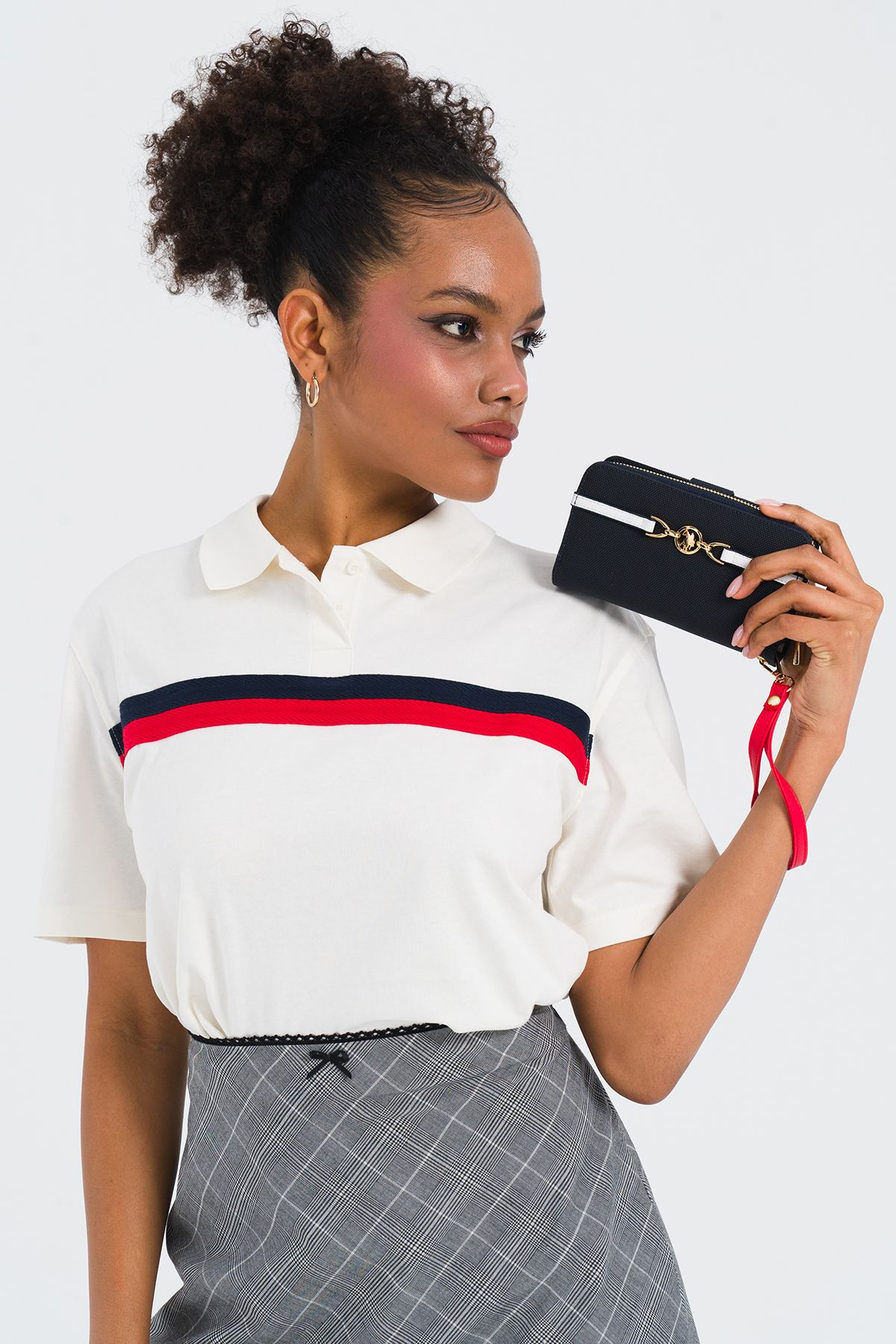 U.S. Polo Assn. Kadın Portföy Çanta 25YUSC25367 Translation missing: ar.content.product_image_secondary