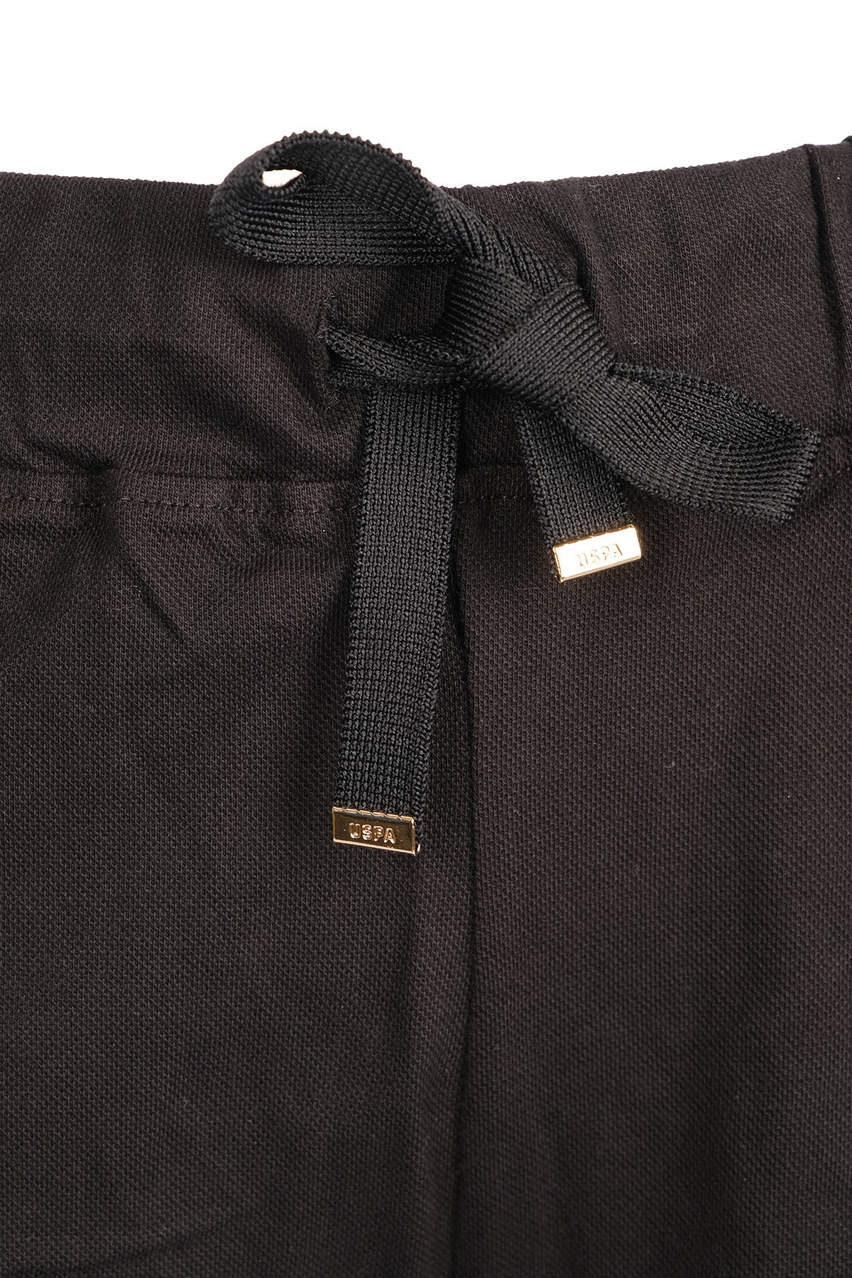 U.S. Polo Assn. Kadın Minimalist Pamuklu Midi Şort - Rahat ve Şık