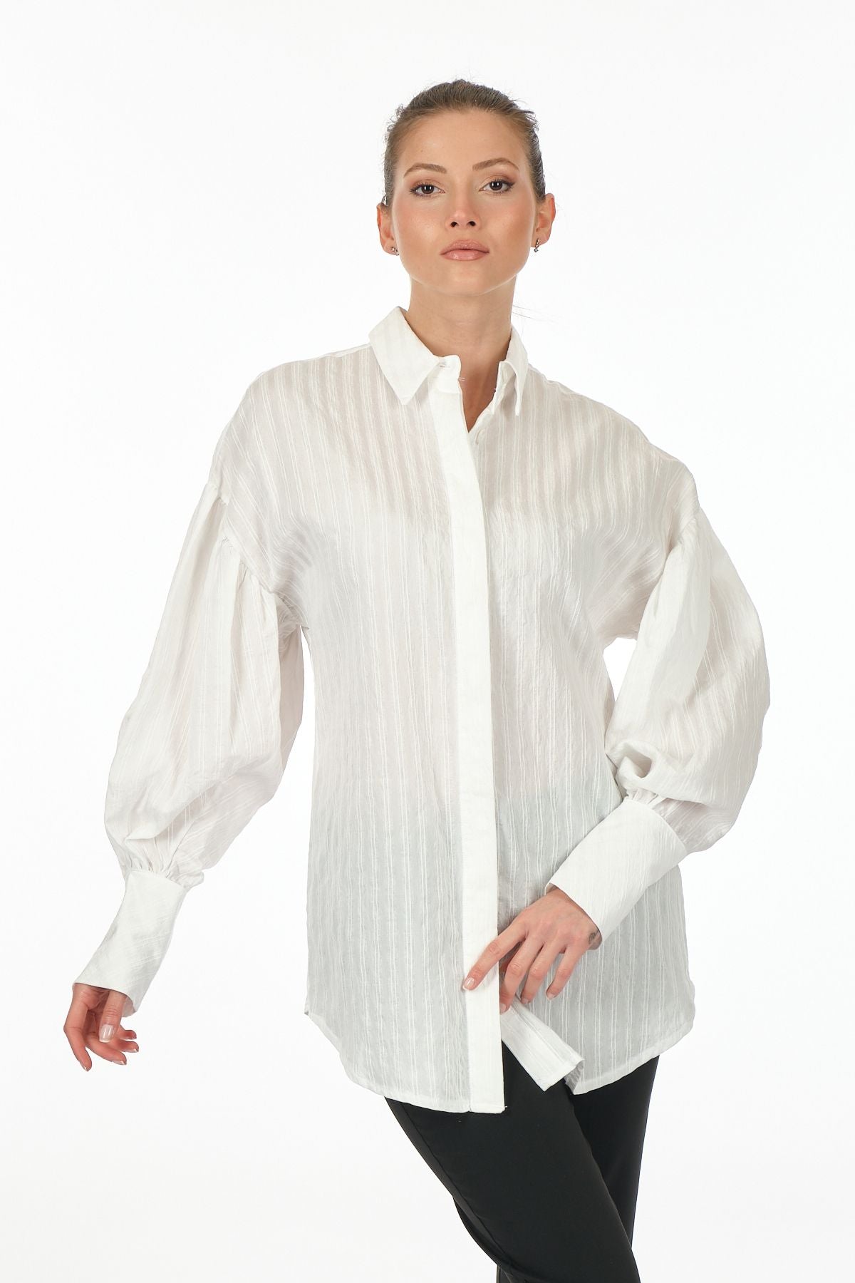 Unique Mode Oversize Balon Kol Midi Gömlek - Minimalist Şıklık