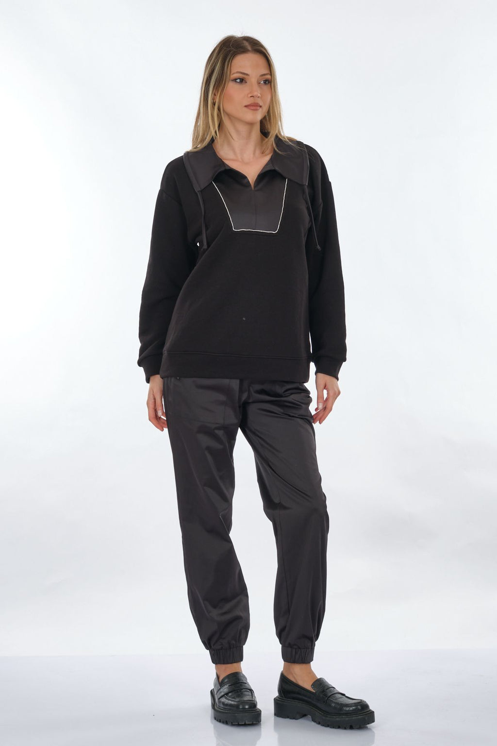 Unique Mode Oversize Polo Yaka Kadın Sweatshirt - Minimalist Günlük Stil