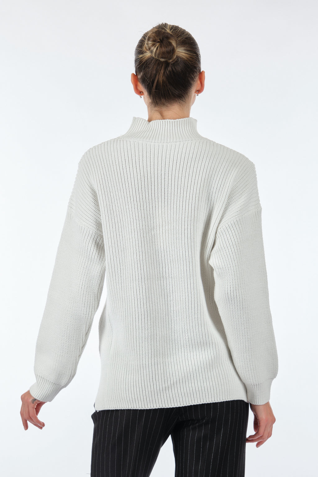 Unique Mode Minimalist Boğazlı Oversize Triko - Günlük Şıklık