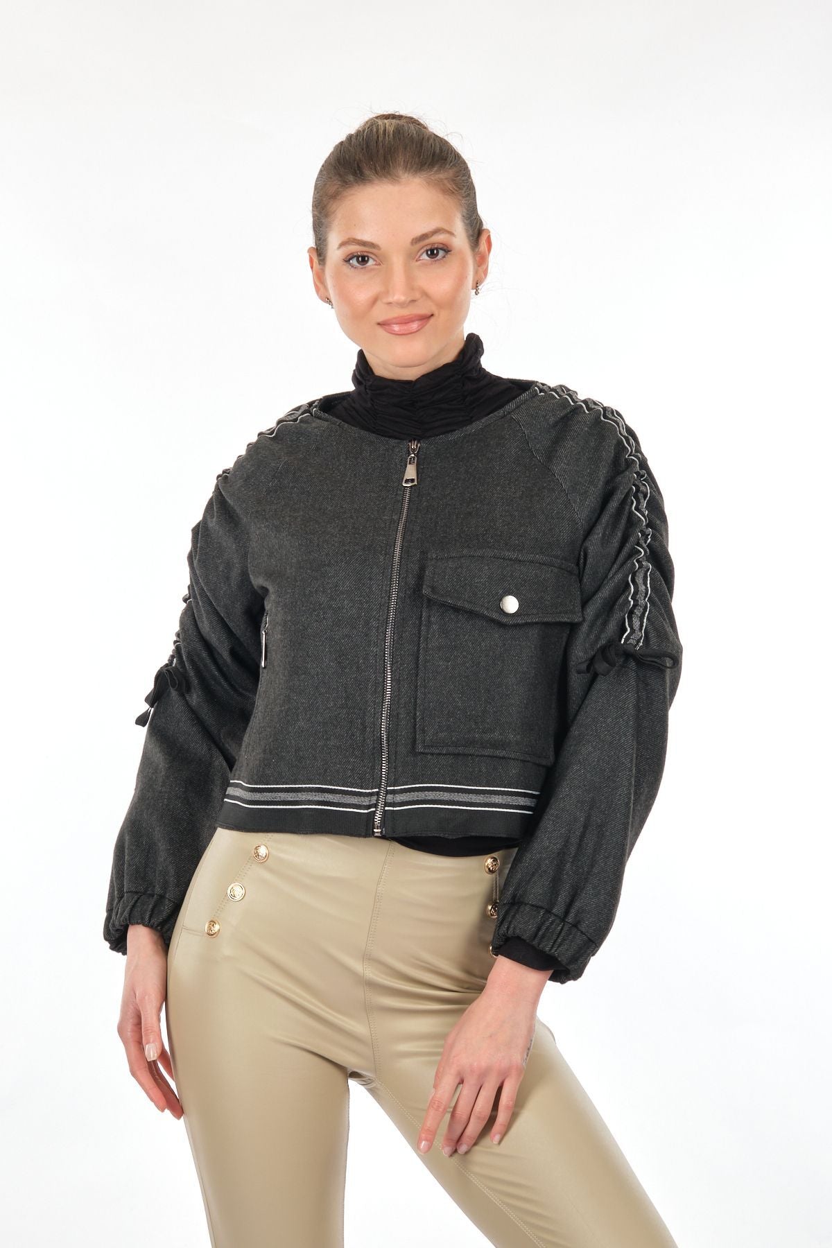 Unique Mode Minimalist Crop Ceket - Büzgülü Kollu - Oversize