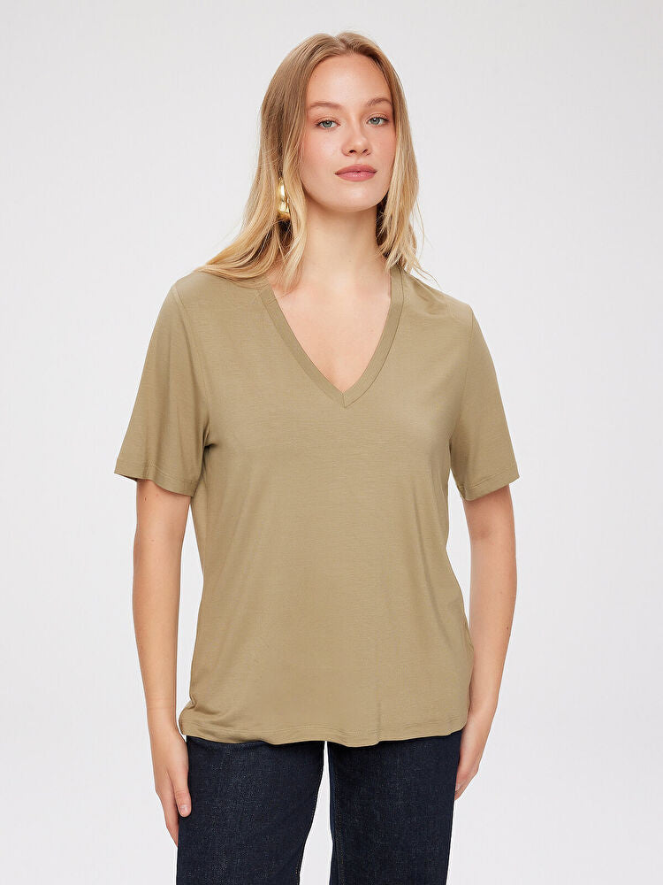 V Yaka Kısa Kol T-Shirt FAİK SÖNMEZ Ana görsel
