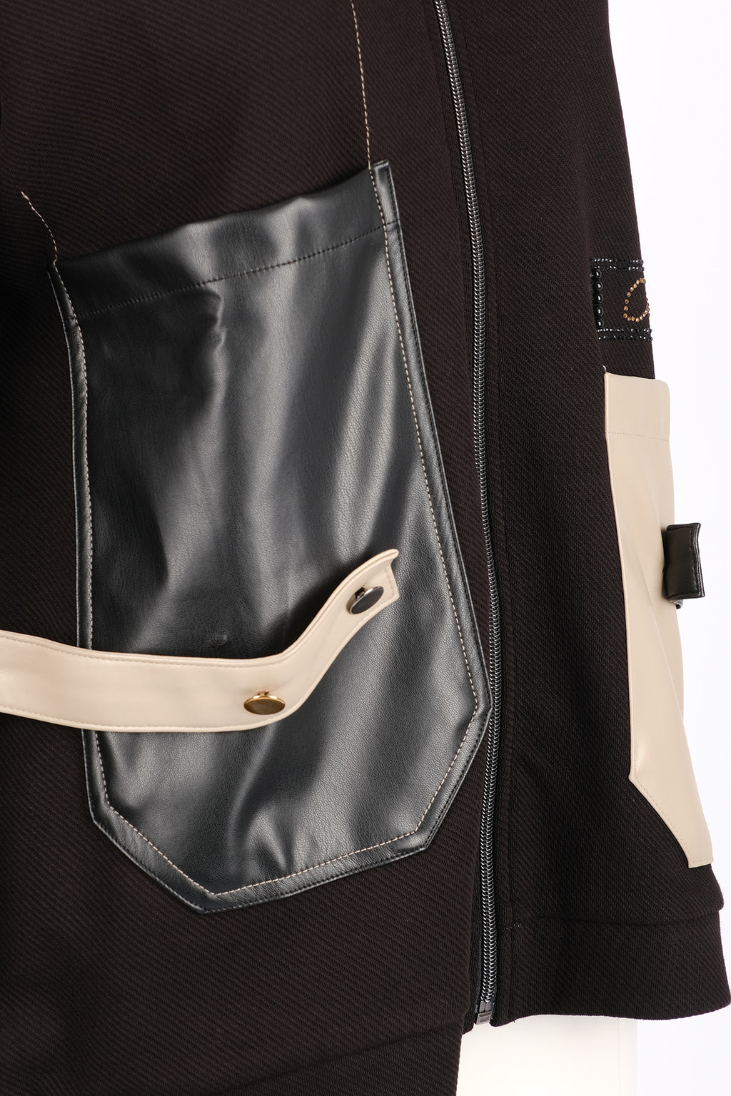Vedi-bb Oversize Kapüşonlu Fermuarlı Cep Detaylı Kadın Ceket - Minimalist Streetwear