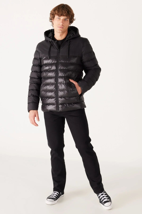 Wrangler Minimalist Kapüşonlu Erkek Mont - Günlük Kışlık