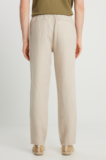 Wrangler Erkek Regular Fit Düz Paça Pantolon W2510479614