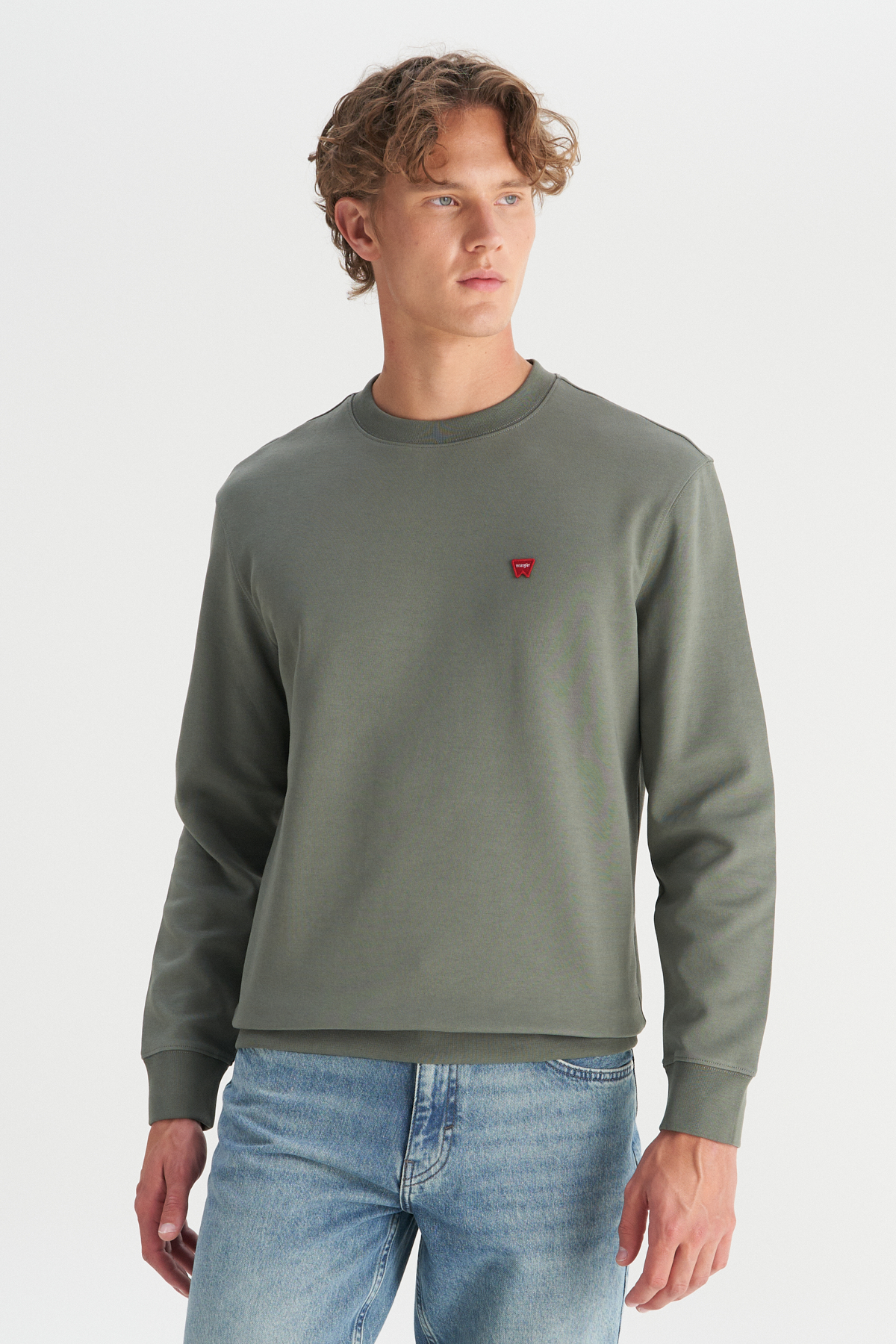 Wrangler Erkek Regular Fit Normal Kesim Bisiklet Yaka Logo Detaylı Sweatshirt Translation missing: ar.content.product_image_main