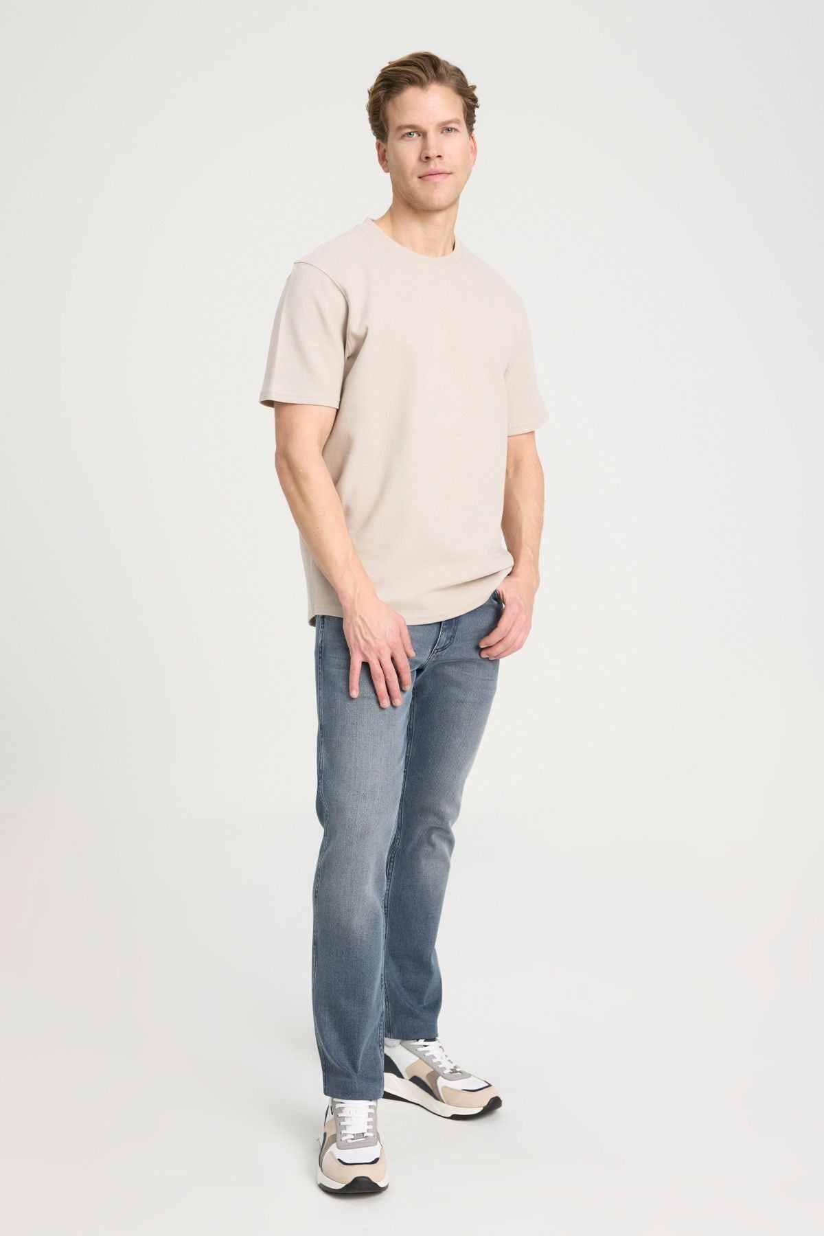 Wrangler Erkek T-Shirt W241404614 Translation missing: tr.content.product_image_main