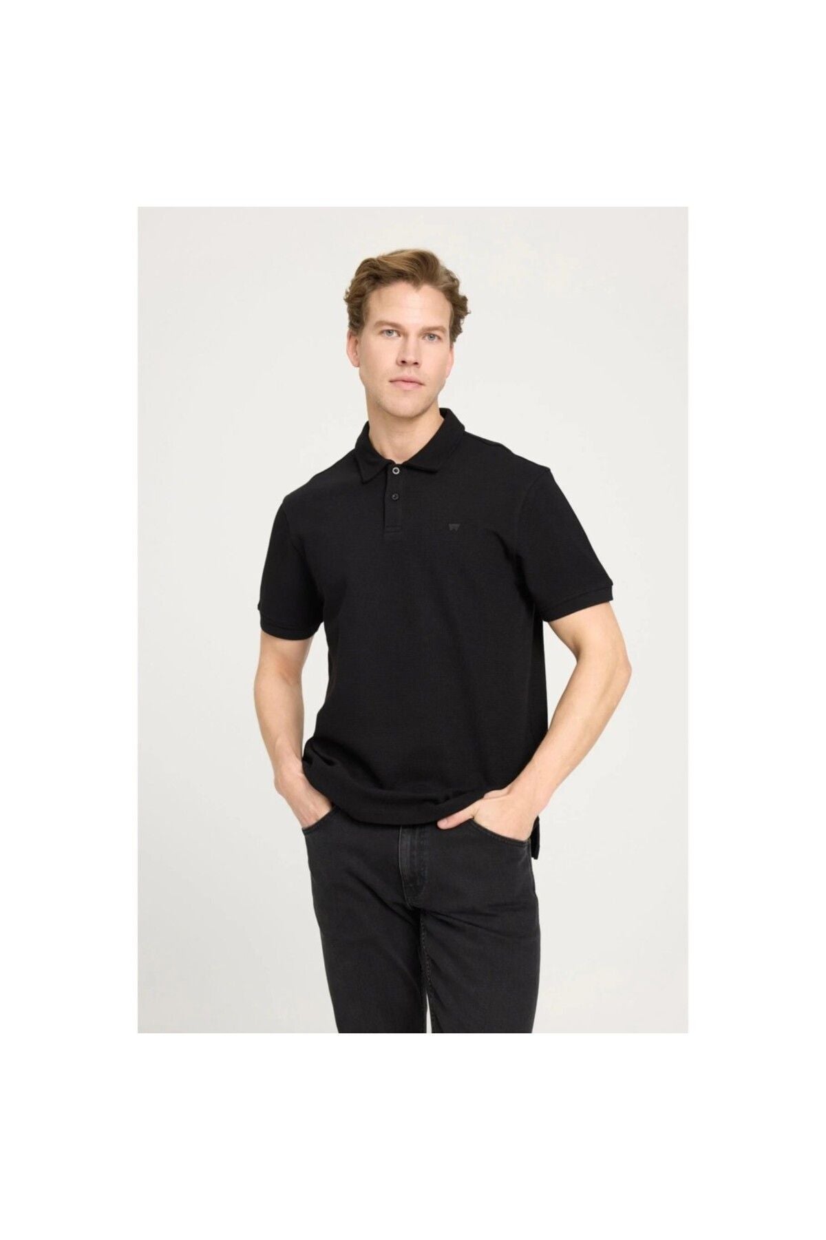 Wrangler Erkek T-Shirt W241557001 Translation missing: tr.content.product_image_main