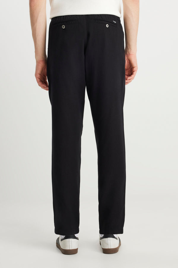 Wrangler Minimalist Regular Fit Erkek Pantolon - Rahat ve Şık