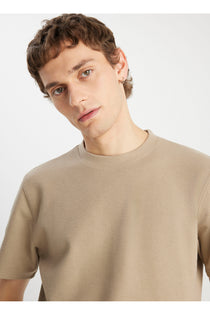 Wrangler Oversize Erkek T-Shirt - Minimalist Stil - Kısa Kol - Günlük