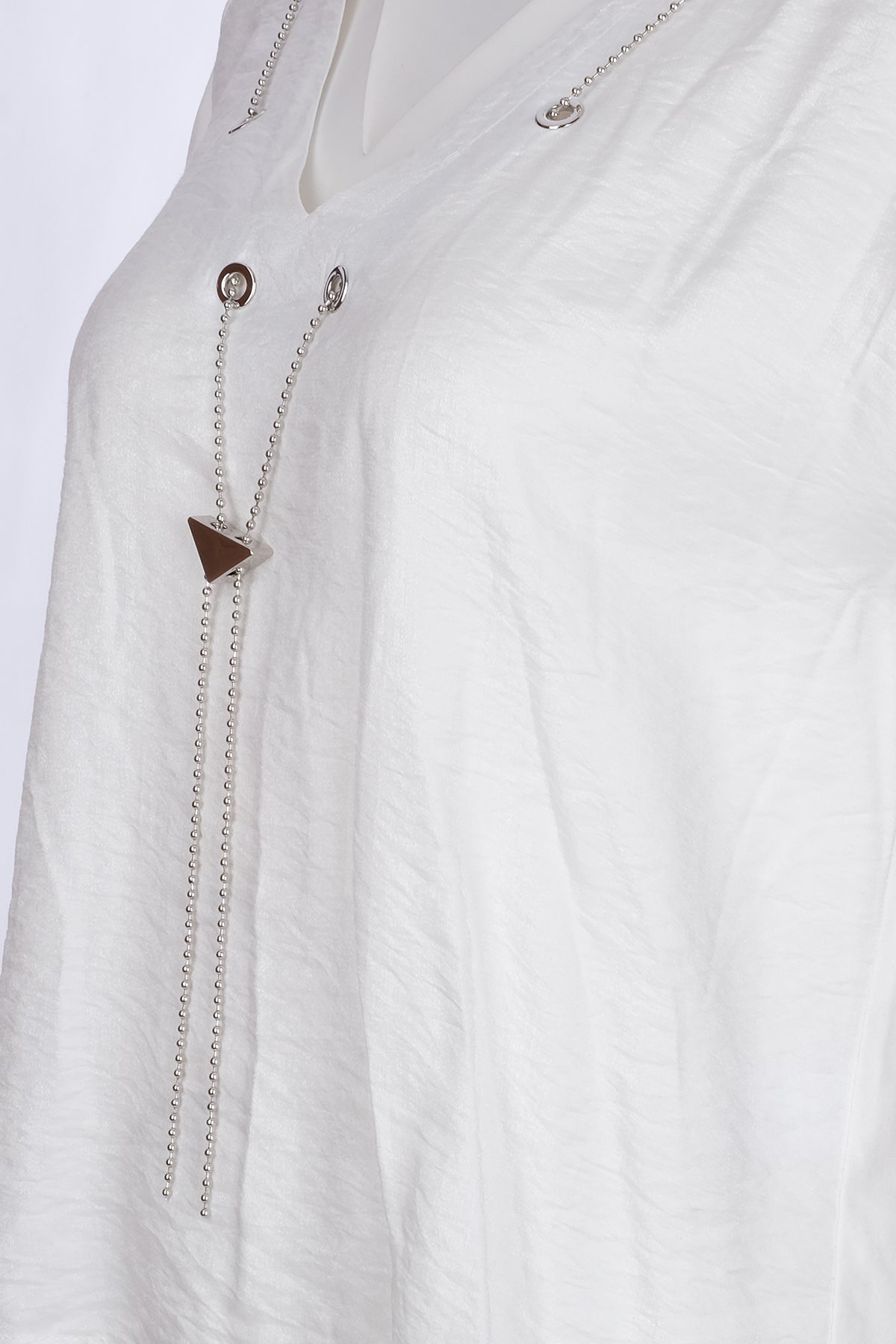 Ysatis Minimalist V Yaka Oversize Kadın Bluz - Kısa Kol