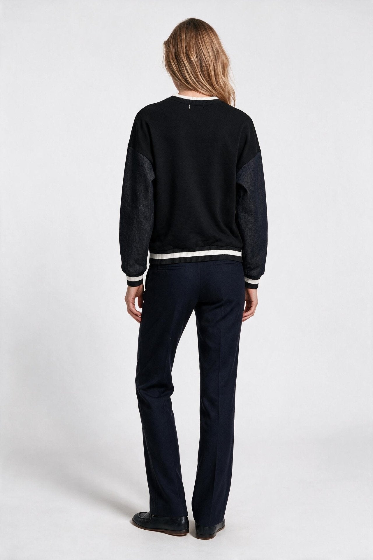 Ysatis Kadın Normal Kesim Bisiklet Yaka Örme Ve Denim Detaylı Sweatshirt İkincil görsel